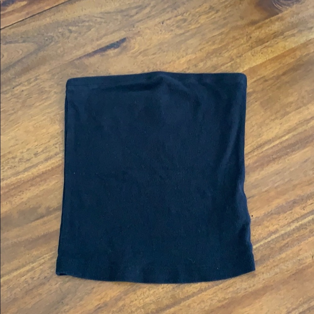 Black tube top crop top